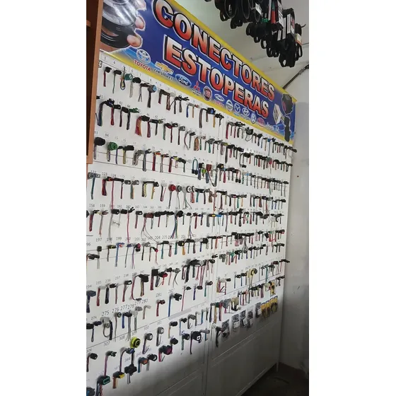 La Casa Del Conector, Pregunté Por Su Conector 