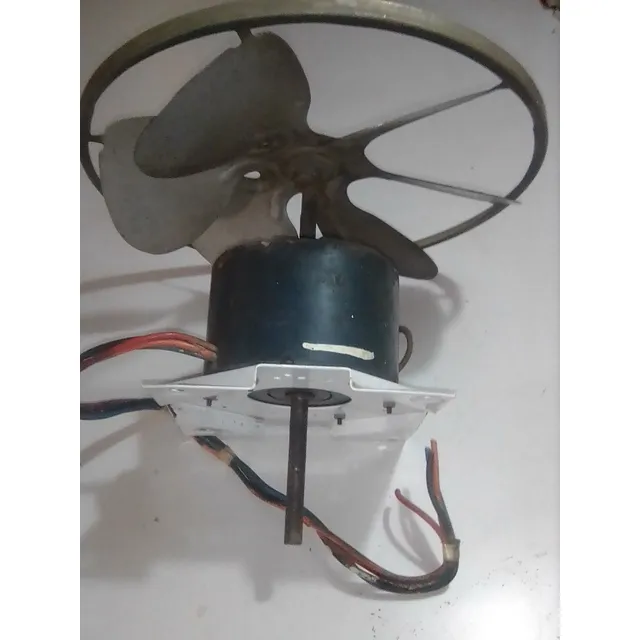 Ventilador A/a Ventana  Emerson Usado