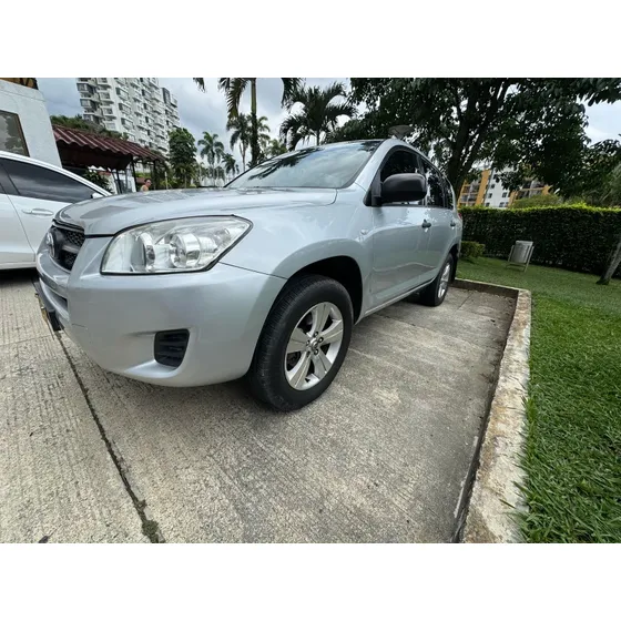 Toyota Rav4 2.4 Std