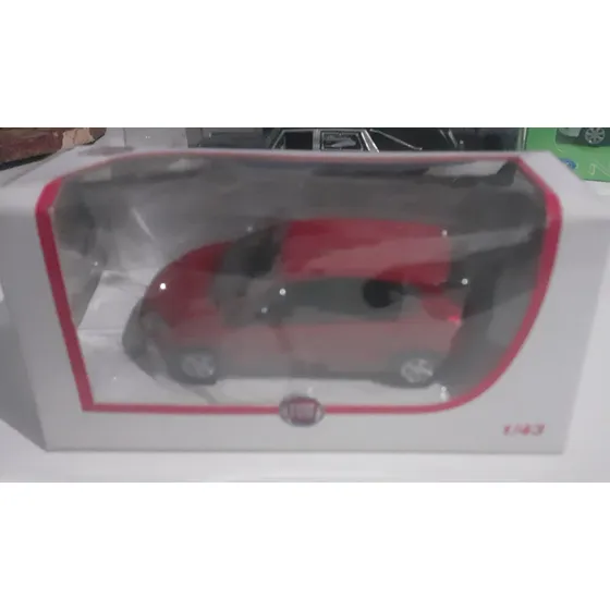 Miniatura Fiat Palio Escala 1:43 Marca Norev, Novo Na Caixa! Vermelho