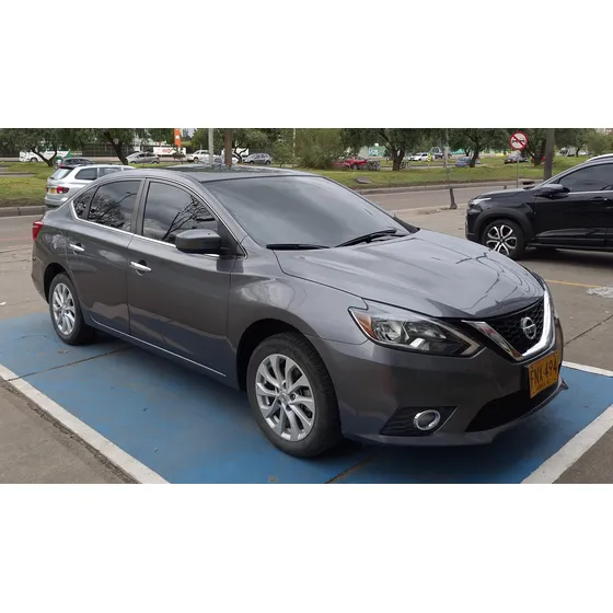 Nissan Sentra 1.8 B17 Fl Sense