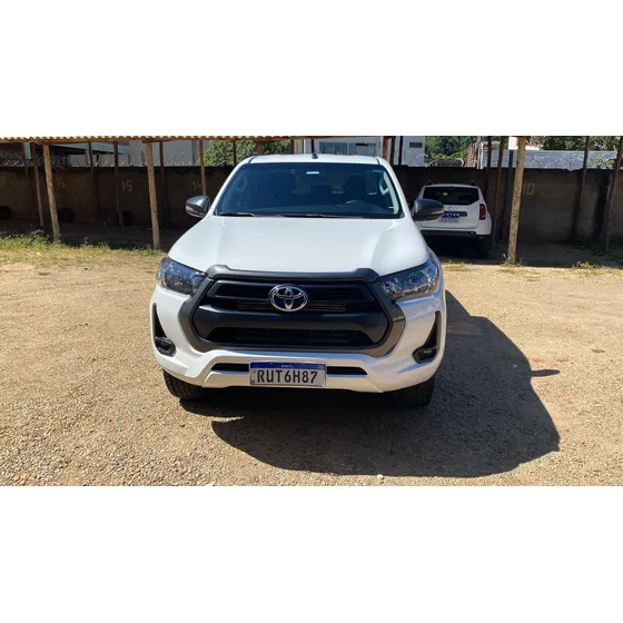 Toyota Hilux 2.8 Tdi Srv Cab. Dupla 4x4 Aut. 4p