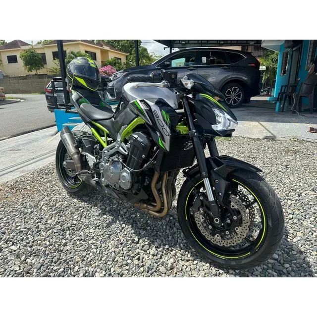 Kawasaki Z900