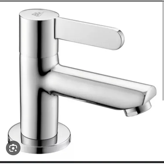 Bm Griferia Lavamano Baja Ideal Agua Fría Cs9030d Cromado
