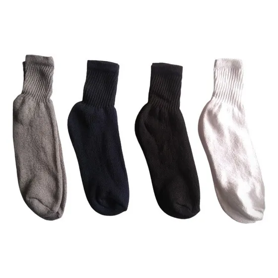 Docena De Medias Tobilleras 3/4 Blancas Y Surtidas 12 Pares