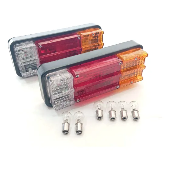 Kit 2 Faros Traseros Tráiler C/marcha Atrás Y Lámparas