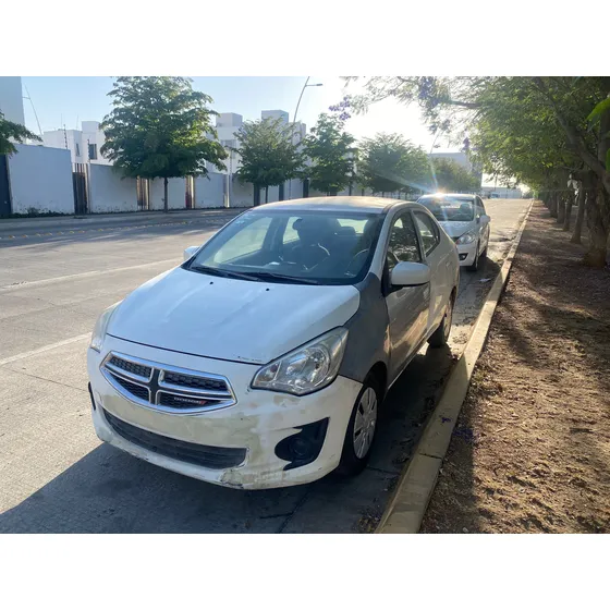 Dodge Attitude 1.2 Se Mt