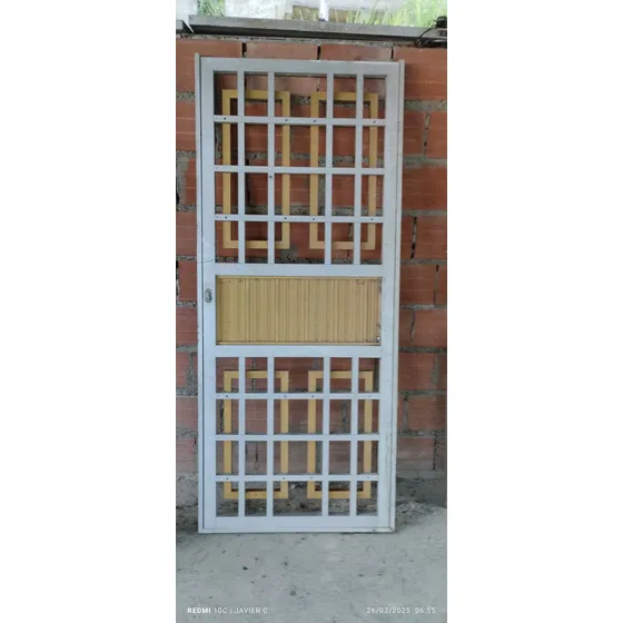 Reja De Puerta Principal De Aluminio
