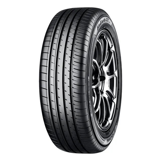 Llanta 215/55r17 94v Yokohama Bluearth Xt Ae61 Tl Índice De Velocidad V