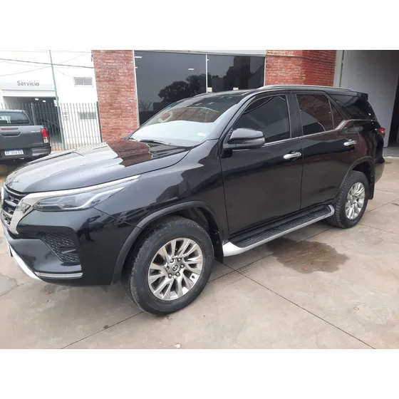 Toyota Hilux Sw4 2.8 Srx 177cv 4x4 7as At