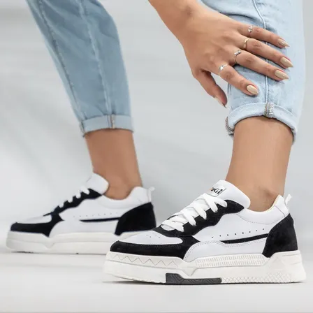 Tênis Feminino Casual Streetwear Branco Com Detalhes Camurça