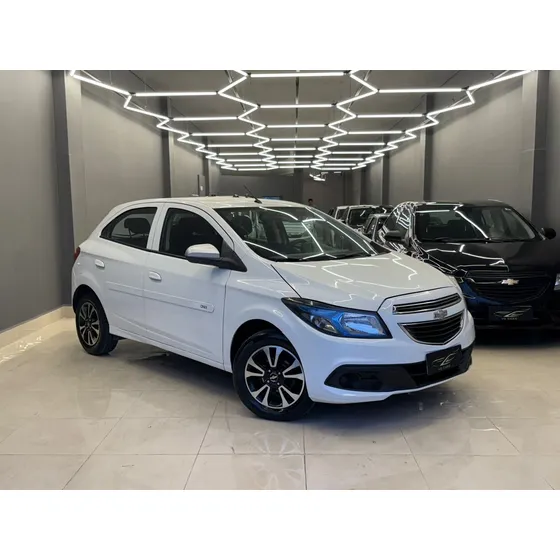 Chevrolet Onix 1.0 Lollapalooza 5p