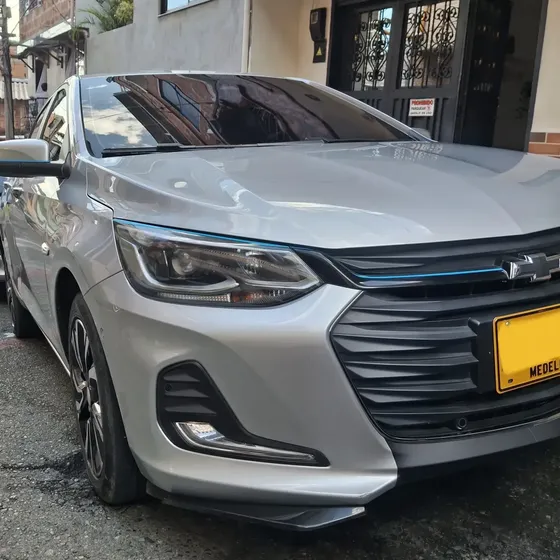 Chevrolet Onix 2023 1.0t Premier Sedan At