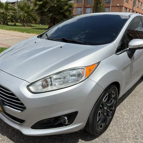 Ford Fiesta 2015 Titanium 1.6 Aut Hb Con Techo
