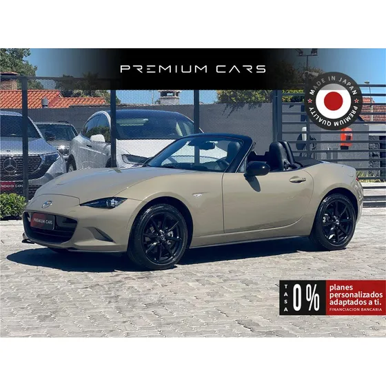 Mazda Mx-5 Miata 2.0 Soft Top Mt