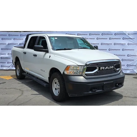 Ram 1500 Slt Trabajo Crew Cab