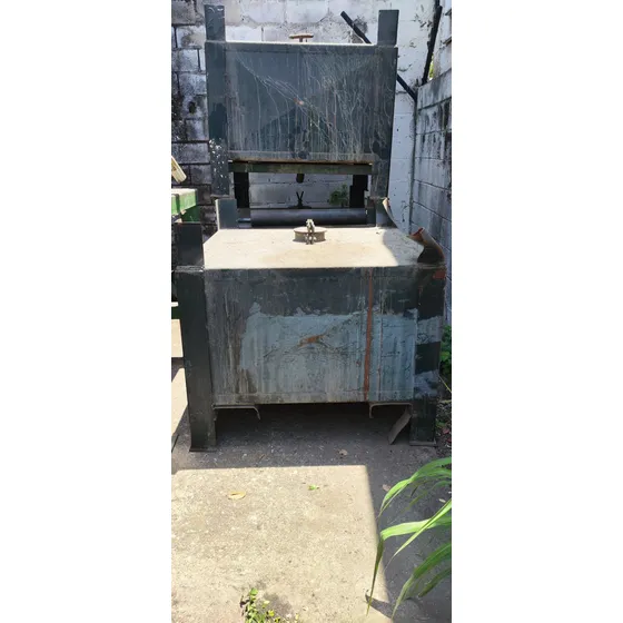 Tanques De Hierro 1040 L Baritanques Usados