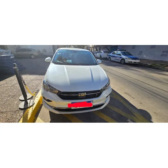 Fiat Cronos 1.8 16v Precision At6 Pack Premium