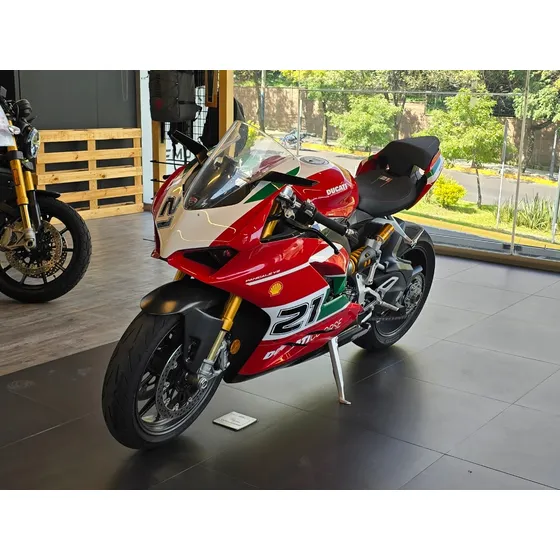 Ducati Panigale V2 Bayliss