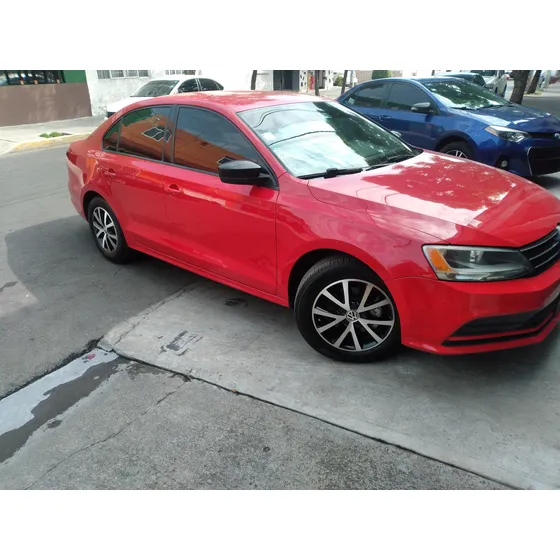 Volkswagen Jetta Sport 1.8 Turbo