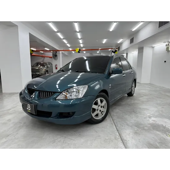 Mitsubishi Touring .