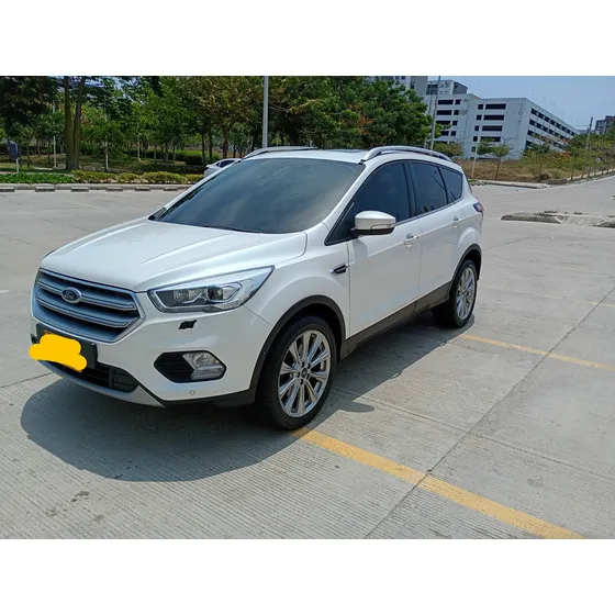 Ford Escape 2.0 Titanium