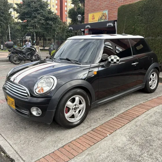 Mini Cooper 2010 1.6 R56 John Cooper Works Coupe