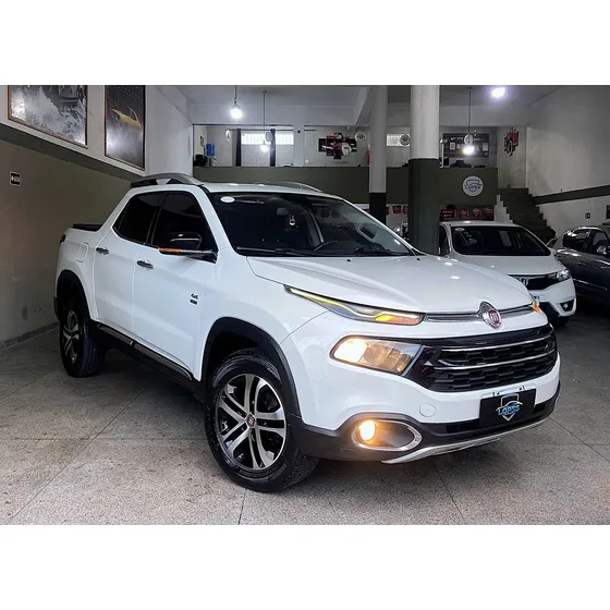 Fiat Toro 2.0 Volcano 4x4 Aut. 4p