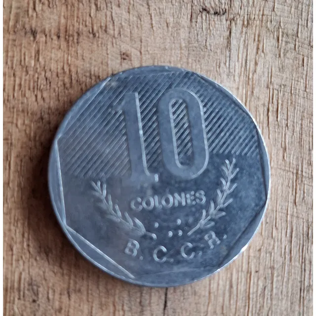 Moneda De 10 Colones De 1983 Costa Rica.