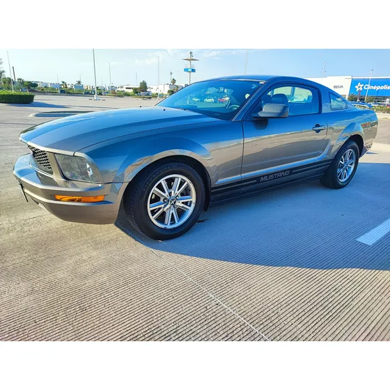 Ford Mustang 4.0 V6 Asientos De Piel