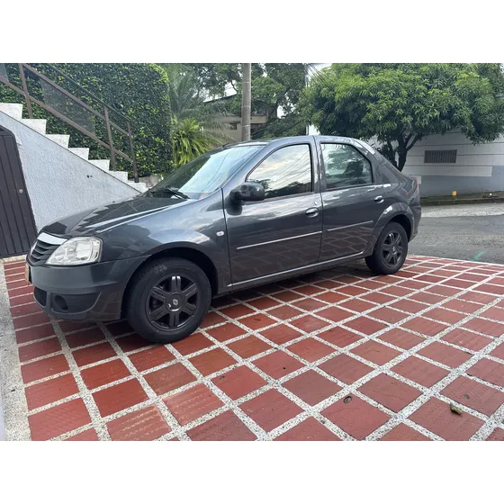 Renault Logan 1.6 Dynamique
