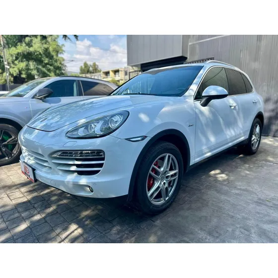 Porsche Cayenne -