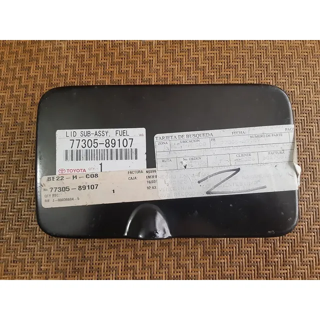 Tapa Externa De Gasolina De Hilux 00-05 100% Original.