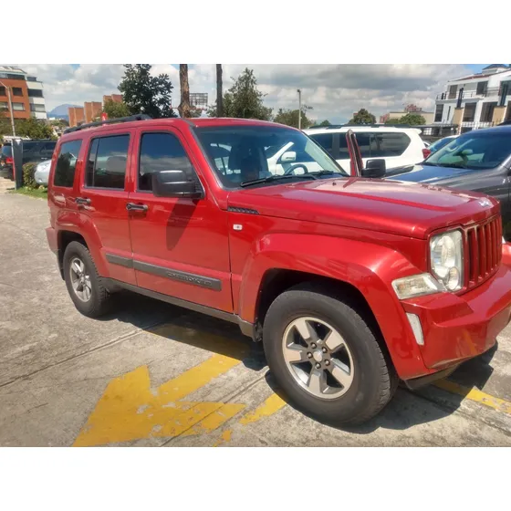 Jeep Cherokee 3.7 Sport