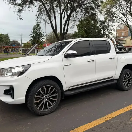 Toyota Hilux 2019 2.7l