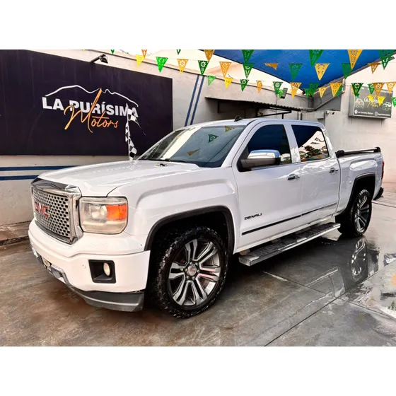 Gmc Sierra 6.2 Crew Cab Denali Dvd At