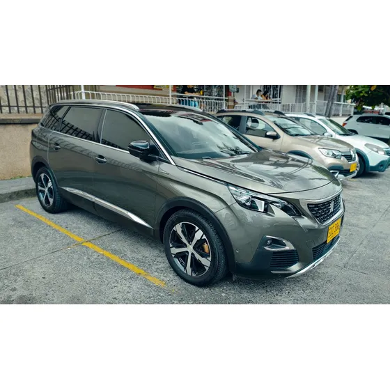 Peugeot 5008 2.0 Gt Line