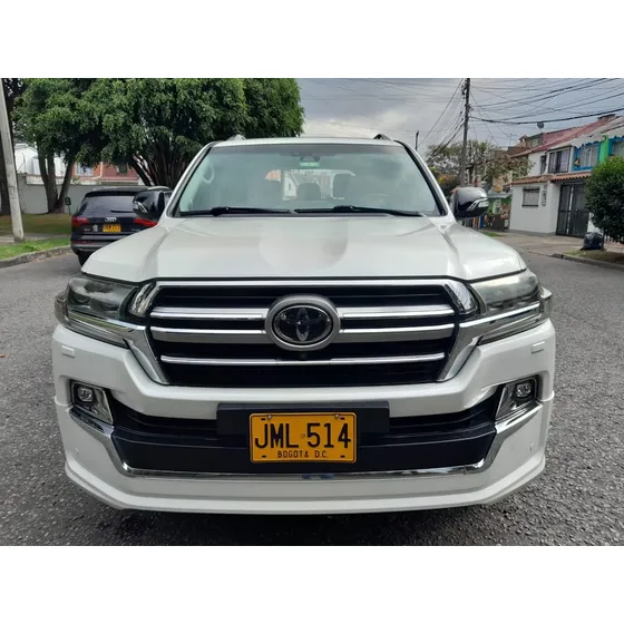 Toyota Land Cruiser 4.5 Imperial Fl Lc200 Diésel
