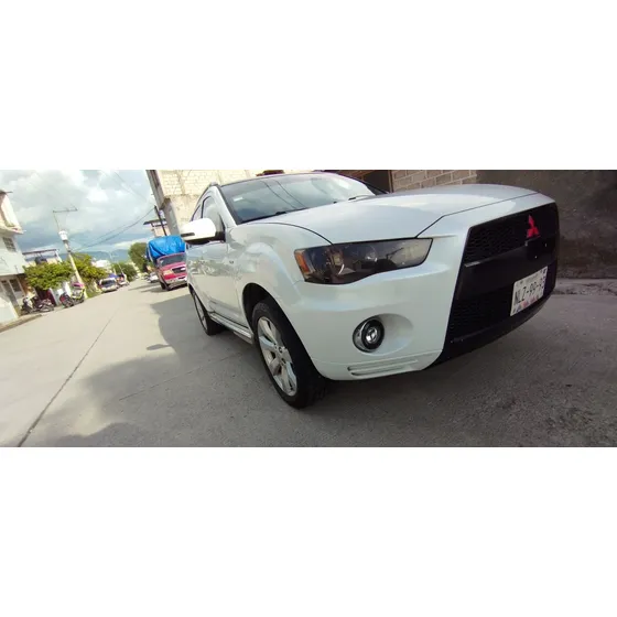 Mitsubishi Outlander 3.0 Limited Mt