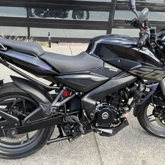 Bajaj Pulsar Ns 200 Fi