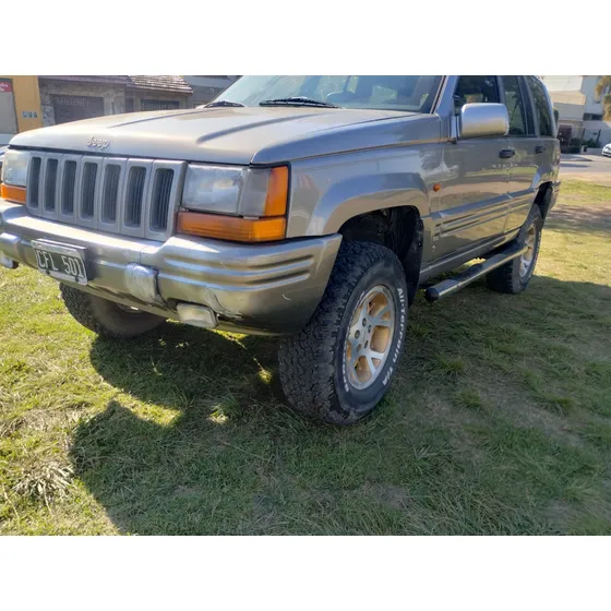 Jeep Grand Cherokee 5.2 V8 Limited Tc