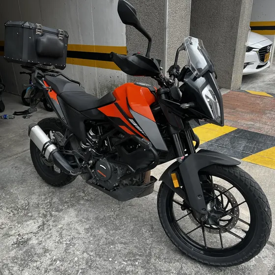 Excelente Estado, Llantas Nuevas, Kit De Arrastre Nuevo,