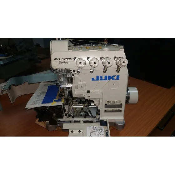 Maquina De Overlock Juky  Mo-6714d