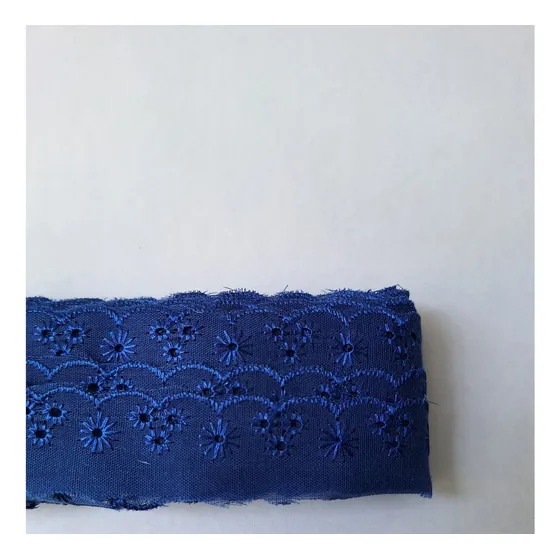 Tira Bordada Bordado Inglês 2,5cm 13,7m - Div Cores Cor Azul