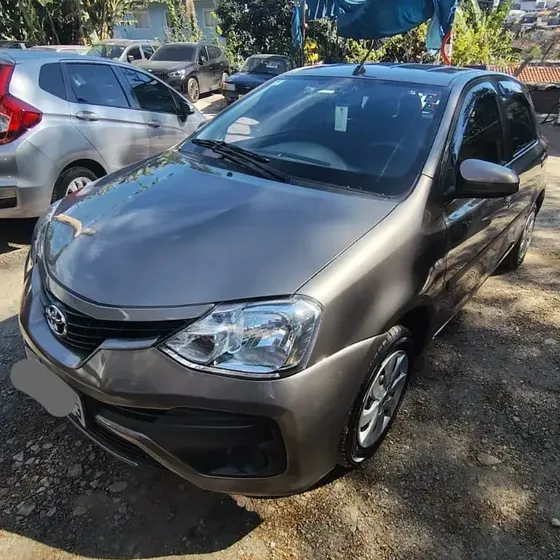 Toyota Etios 2018 1.5 16v Xs Aut. 5p Toyota Etios 2018 1.5 16v Xs Aut. 5p
