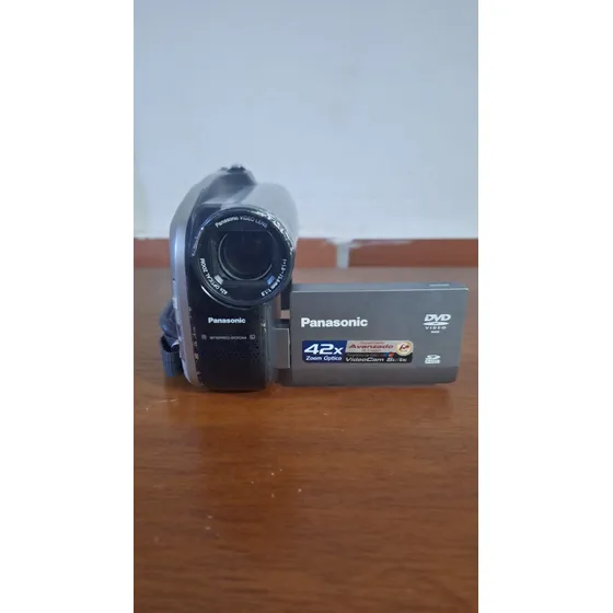 Camara Panasonic Vdr-d50.