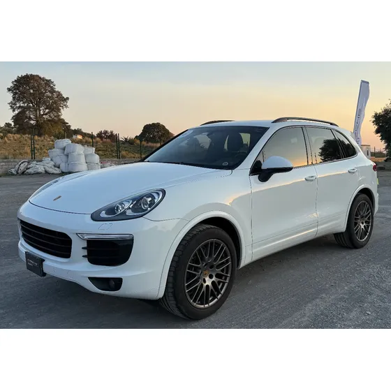 Porsche Cayenne Platinum Edition