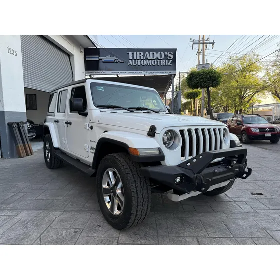Jeep Wrangler 3.7 Unlimited Sahara 3.6 4x4 At