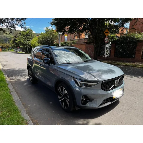 Volvo Xc40 2.0 Hibrid