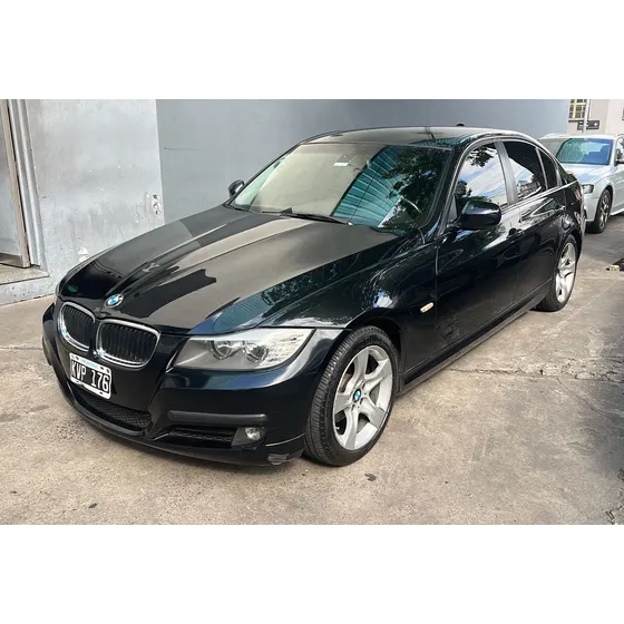 Bmw Serie 3 2.0 318i Sedan Executive 136cv